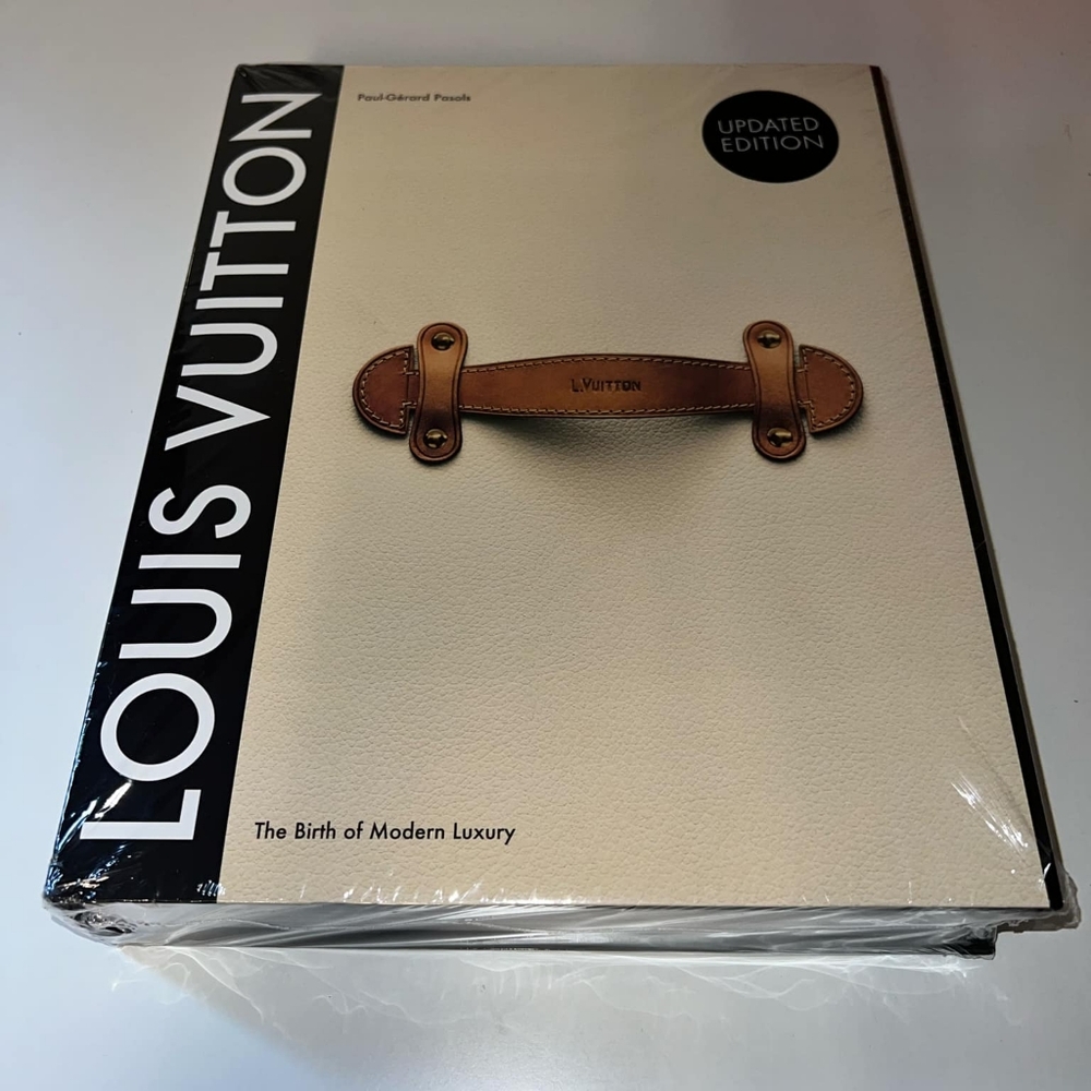 New Sealed Louis Vuitton book